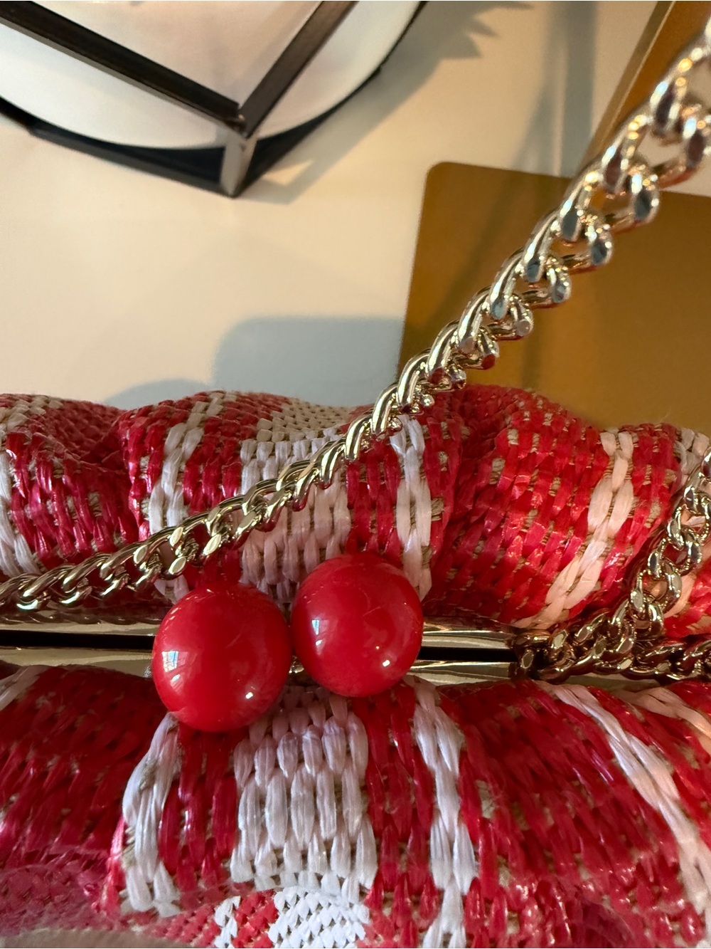 Kate spade scrunchy clutch, crossbody, like new condition - Picture 7 of 9